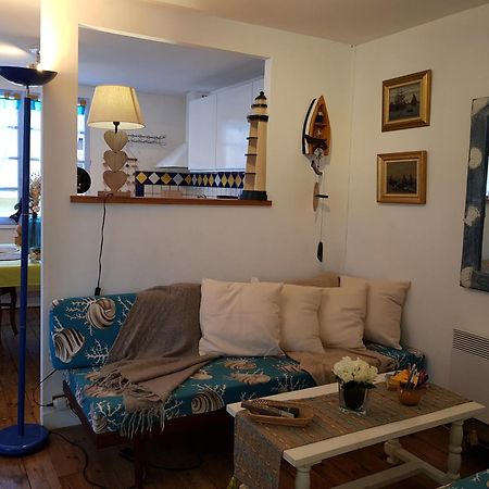 Herm'S Petite Maison Atypique Et Cour Privative - Avenue Du Marche - Ideal Couple Ou Jeunes Parents Cabourg Exterior photo